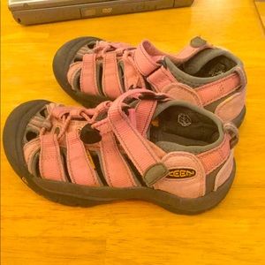 Girls KEEN water shoes